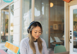 Bluetooth Range Matters: Finding Headphones with Excellent Connectivity